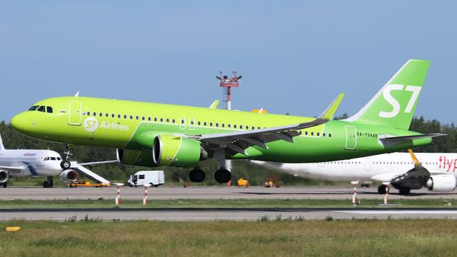RA-73449:Airbus A320:S7 Airlines